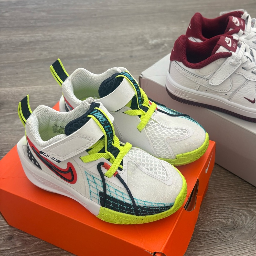 Nike Kids' GT Cut 3 SE NEW in box